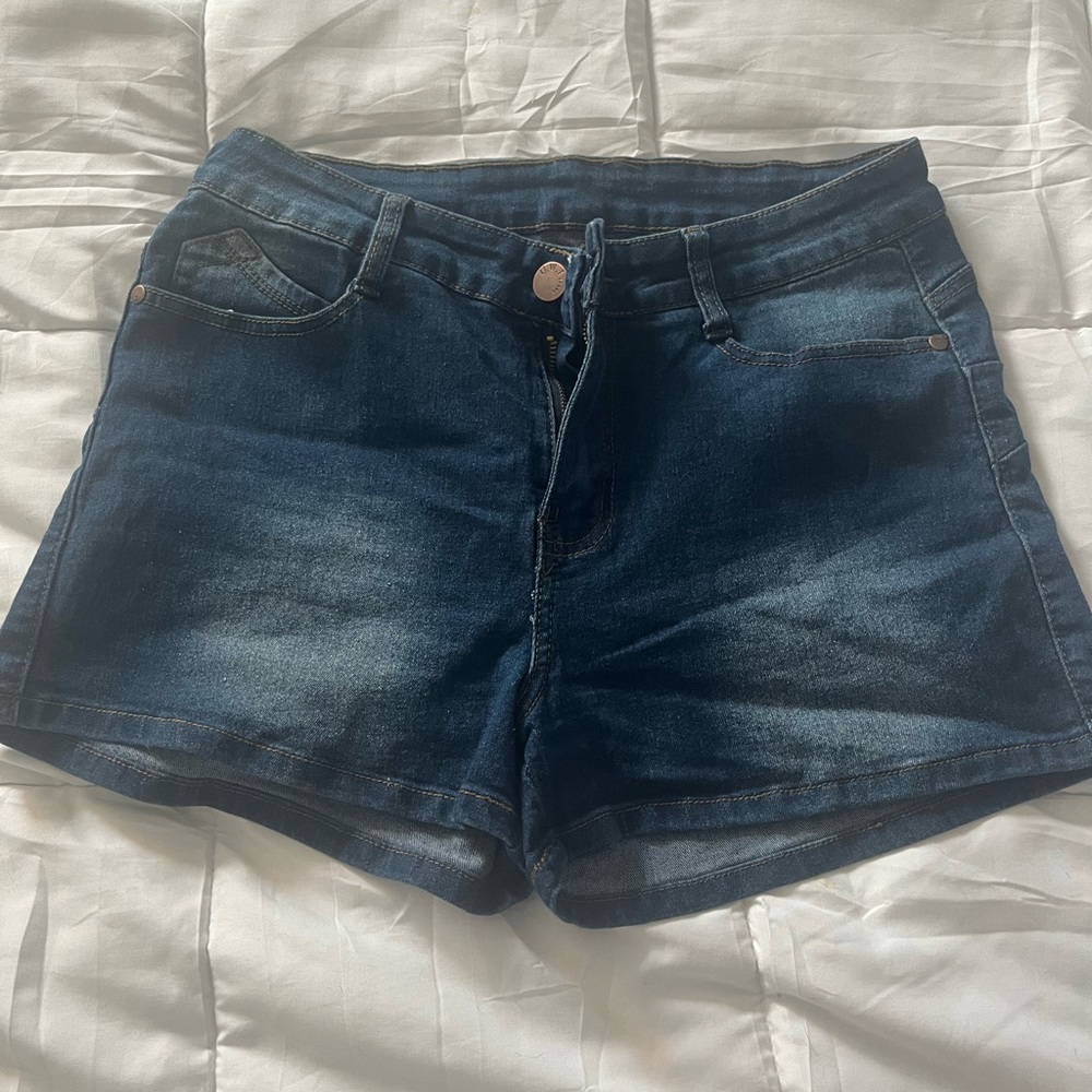 UWJ booty lifting denim shorts